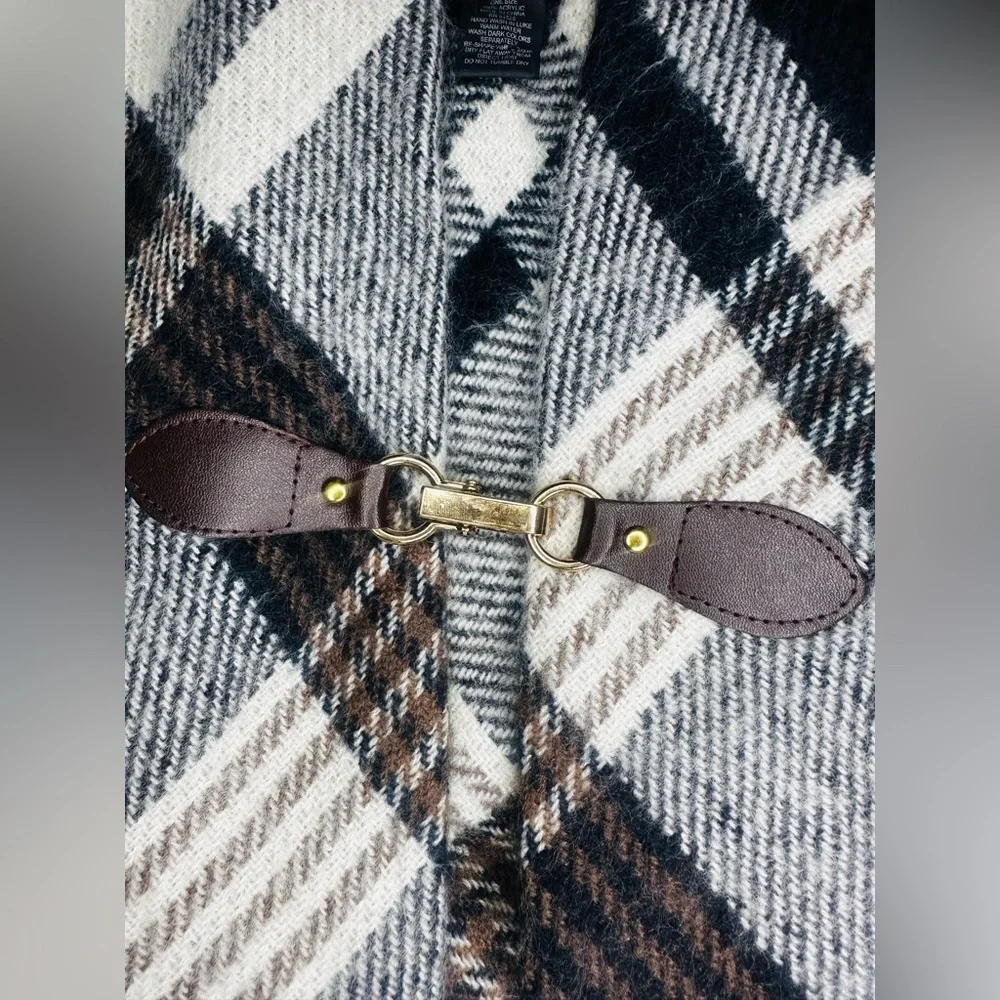 Altare Plaid Hooded Poncho Shawl Wrap with Toggle Closure – One Size